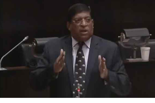 லசந்த விக்கிரமதுங்க விடயத்தில் இரட்டை நிலைப்பாடு: கேள்வியெழுப்பும் ரவி கருணாநாயக்க! | Government Double Standard On Lasantha Issue