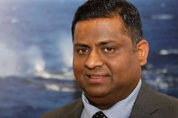 රාජ්‍ය ඇමති අරුන්දික ප්‍රනාන්දු ඉල්ලා අස්වෙයි