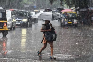 ஒஹோ மேகம் வந்ததோ..13 மாவட்டங்களில் மழைக்கு வாய்ப்பு - வானிலை ஆய்வு மையம் தகவல்!