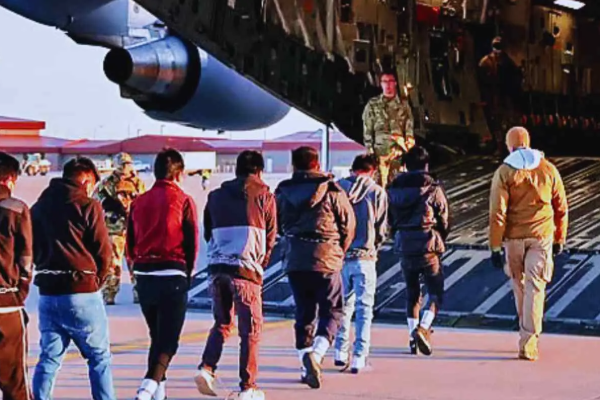 2025 ஆம் ஆண்டில் இந்தியர்களை அதிகளவில் வெளியேற்றிய நாடு - அமெரிக்கா இல்லை | Which Country Deported More Indians In 2025