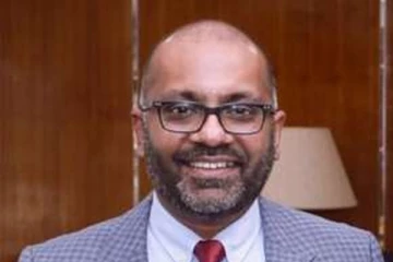 பாரிய மோசடிகளை அம்பலப்படுத்திய முக்கிஸ்தர் வெளிநாடு செல்ல தடை?