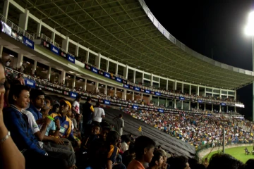 குப்பைகாடான பல்லேகலை கிரிக்கெட் மைதானம்