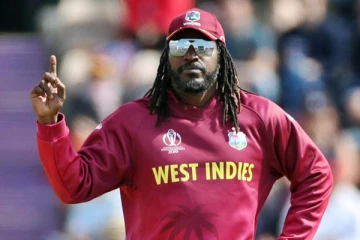 அவருக்கு எதுக்கு மரியாதை கொடுக்கனும் - கொந்தளித்த கிறிஸ் கெயில்