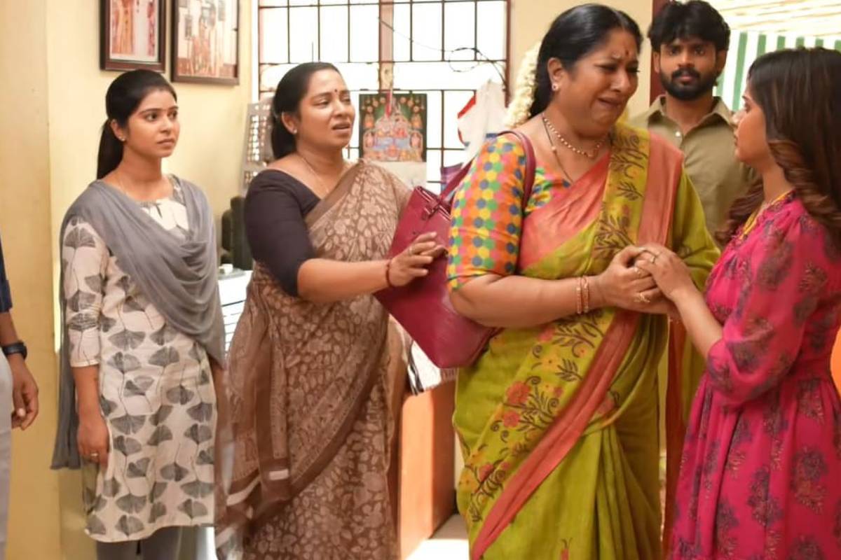 அசிங்கப்படுத்திய சிந்தாமணி, முத்துவிற்கு ஆதரவாக விஜயா சொன்ன வார்த்தை... சிறகடிக்க ஆசை சீரியல் புரொமோ | Siragadikka Aasai Serial August 30 Episode Promo