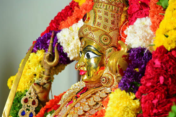 ஜாதக தோஷங்கள் நீங்கும் ஆடி செவ்வாய் அம்மன் வழிபாடு! | Aadi Chevvai Viratham Amman Spiritul