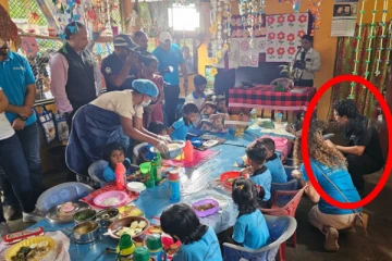 இலங்கையில் பாடசாலை சிறுவர்களுடன் இந்திய கிரிக்கெட் ஜாம்பவான் சச்சின்!
