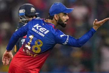 ஐபிஎல் தொடரில் இவர்கள் தான் எதிரி; சிஎஸ்கே இல்லை- விராட் கோலி