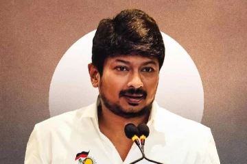 மீண்டும் தமிழ்த்தாய் வாழ்த்து சர்ச்சை.. நிகழ்ச்சியில் நடந்தது இதுதான் - துணை முதல்வர் விளக்கம்!