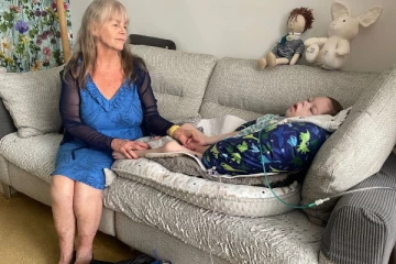 என் மகன் இறந்து விடுவான்... அதிகரித்து வரும் வாழ்க்கை செலவு நெருக்கடி: பிரித்தானிய தாயின் கவலை