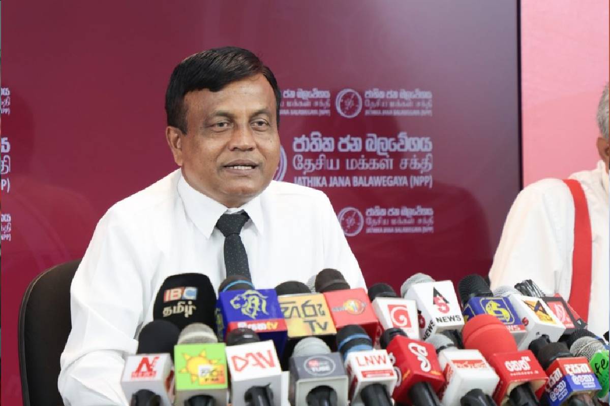 இனவாதத்தைக் கிளறச் சதி - எதிர்க்கட்சிகள் மீது பிரதி அமைச்சர் சுனில் வட்டகல குற்றச்சாட்டு | Plot To Stir Up Communalism Sunil Wattagala