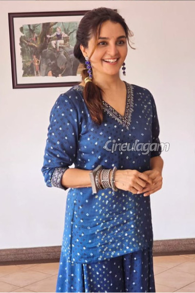 47 வயதிலும் இளமையாக இருப்பது எப்படி.. நடிகை மஞ்சு வாரியர் கொடுத்த டிப்ஸ் | Actress Manju Warrier Beauty Tips To Look Young 47 வயதிலும் இளமையாக இருப்பது எப்படி.. நடிகை மஞ்சு வாரியர் கொடுத்த டிப்ஸ் | Actress Manju Warrier Beauty Tips To Look Young