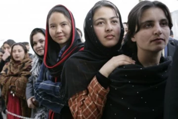 அரசியலில்  பெண்களுக்கு இடம் கிடையாது -  தாலிபன் அறிவிப்பு