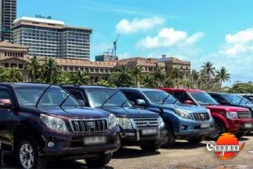 Vitzට වඩා ලාභෙට Land Cruiser විකුණලා...ජනපති කාර්යාලයේ වාහන වෙන්දේසියේ මිල ගණන් මෙන්න