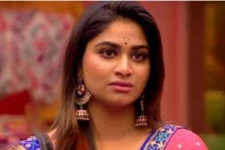 பாலாவை பிரிய முடியாமல் கண்ணீருடன் பிக்பாஸ் வீட்டிலிருந்து வெளியேறிய ஷிவானி..