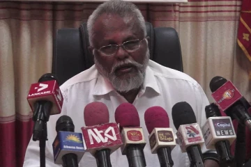 கடற்தொழில் அமைச்சர் டக்ளஸ் தேவானந்தா முல்லைத்தீவு மாவட்டத்திற்கு களவிஜயம்