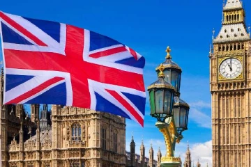 முன்னாள் இராணுவ தளபதிக்கு தடை விதிக்குமாறு பிரித்தானிய அரசாங்கத்திற்கு கடும் அழுத்தம்