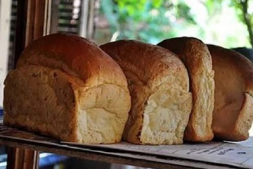 දිවයින පුරා විශේෂ වැටලීමක් - මේ විදිහට නැතිව ආයේ පාන් නිෂ්පාදනය නොකරන අයට නීතිය