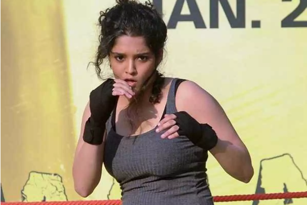 பாக்சிங் ஒர்கவுட்டில் அசத்தும் நடிகை ரித்திகா சிங்.. வெளிவந்த வீடியோ இதோ | Rithika Singh Latest Boxing Workout Video