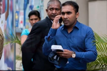 இலங்கை பொலிஸார் வெட்கப்பட வேண்டும்: சீற்றமடைந்த மஹேல