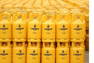 වහාම ක්‍රියාත්මක පරිදි අද මධ්‍යම රාත්‍රියේ සිට ලාෆ් ගෑස් මිල විශාල ගණනකින් අඩුකෙරේ..!