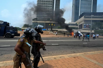 கொழும்பு வன்முறை சம்பவம் தொடர்பில் தொடரும் கைது