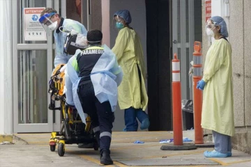 பார்ட்டிகள் மூலம் கொரோனா பரவினால் கொலைக்குற்றச்சாட்டு பதிவு செய்யப்படும்: கனடா நீதிபதி அதிரடி