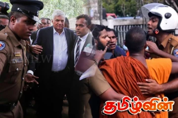 ரணிலின் வழக்கு விசாரணையின் போது நடந்த யாரும் அறியாத சம்பவம்! அம்பலப்படுத்திய தேரர்கள்