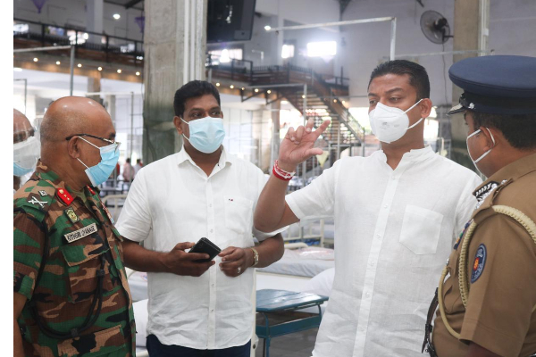 මෙතෙක් ඉදිකරනු ලැබූ විශාලතම කොවිඩ් අන්තර් ප්‍රතිකාර මධ්‍යස්ථානය.....(PHOTO) | Srilanka Health