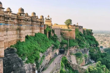 கடன் தொடர்பான பிரச்சினைகளுக்காக விற்கப்படும் சிறுமிகள்:விசாரணைகள் ஆரம்பம்