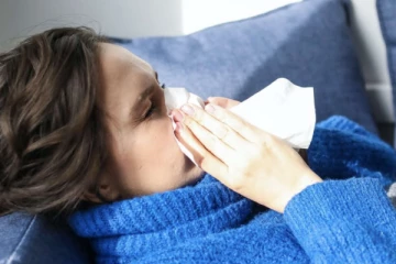 சுவிட்சர்லாந்தில் அசாதாரணமான அளவில் பரவும் ப்ளூ தொற்று