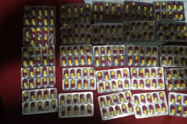 யாழில் போதை மாத்திரைகளுடன் சிக்கிய 23 வயது இளைஞன் | Drug Use Police Investigating Srilanka