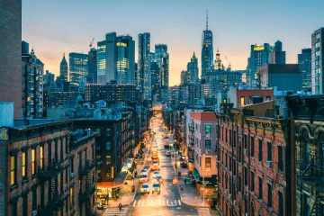 உலக பணக்கார நகரங்களின் பட்டியலில் முதலிடம் பிடித்த அமெரிக்க நகரம்!