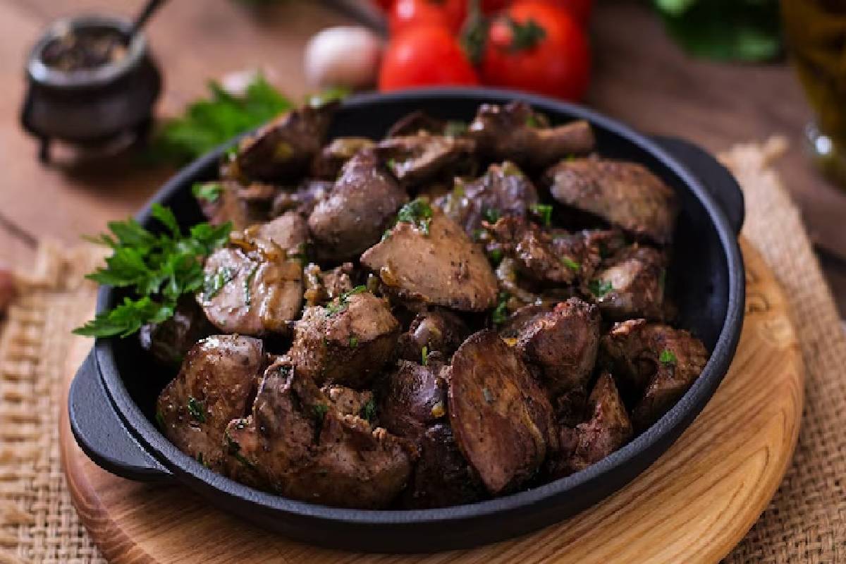 ரத்த சோகைக்கு முடிவு கட்டும் ஆட்டு ஈரல் வறுவல்! இப்படி ஒரு முறை செய்ங்க | Health Benefits Of Mutton Liver And Recipe