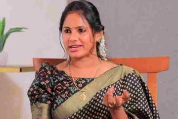 திருமணமான MLAவுடன் கல்யாணமா, ஓபனாக கூறிய சீரியல் நடிகை ரேகா நாயர்- ஆமாம், ஆனால்?