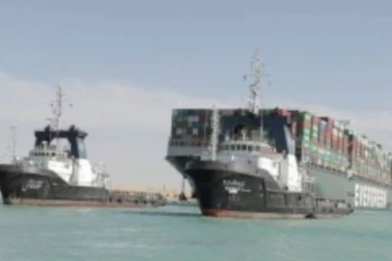 சூயஸ் கால்வாயில் கப்பல் சிக்க மன்னரின் சாபம் தான் காரணமாம்!