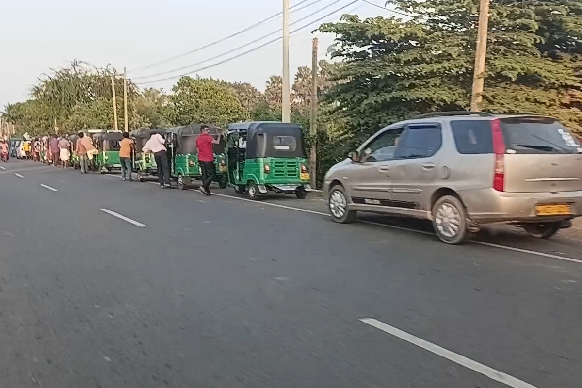 வழமைக்கு திரும்பிய எரிபொருள் QR குறியீடு : வெளியான அறிவிப்பு | Fuel Qr System Implemented In Sri Lanka From Today