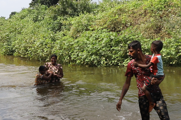 மன்னார் - மடுக்கரை கிராமத்து மக்களின் அவலநிலை!(Photos) | Mannar The Plight Of Madukkarai Village People