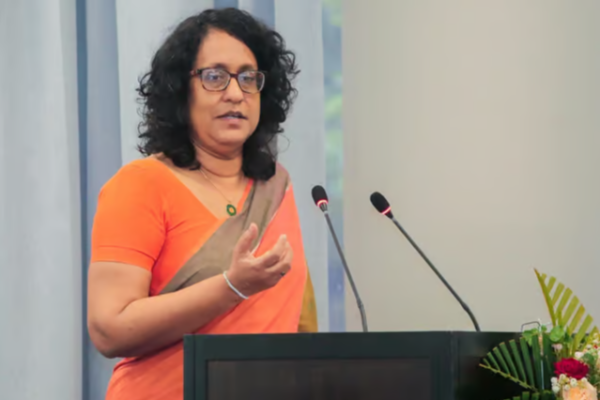 இலங்கையில் மாணவியை பாலியல் துஸ்பிரயோகம் செய்த பேராசிரியர் ; பிரதமர் வெளியிட்ட அதிர்ச்சி தகவல் | Professor Assaults Female Student In Sri Lanka இலங்கையில் மாணவியை பாலியல் துஸ்பிரயோகம் செய்த பேராசிரியர் ; பிரதமர் வெளியிட்ட அதிர்ச்சி தகவல் | Professor Assaults Female Student In Sri Lanka