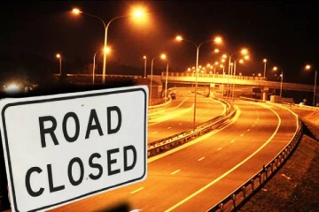 தெற்கு அதிவேக வீதியின் மண்சரிவில் சிக்கி 4 நான்கு விசேட அதிரடிப்படை அதிகாரிகள் காயம்