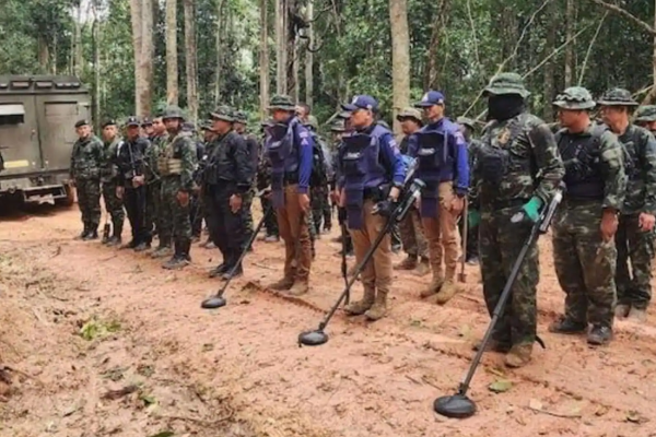 தாய்லாந்து-கம்போடியாவுக்கு இந்தியா கண்டனம் | Escalating Thailand Cambodia Border Dispute