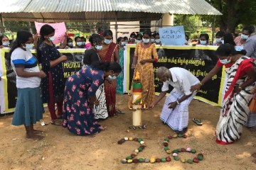 கெளரவமான அரசியல் தீர்வுக்கோரி தொடரும் மக்கள் போராட்டம் (VIDEO)