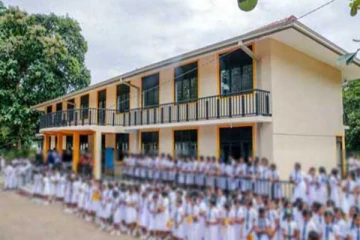 பாடசாலைகளை விட்டு இடைவிலகும் மாணவர்கள்:வெளியாகும் காரணம்