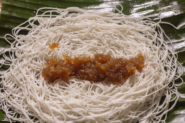 வீட்டில் 1 கப் அரிசி மா இருக்கா? அப்போ இலங்கை ஸ்பெஷல் லெவரியா செய்ங்க | Sri Lankan Special Food Recipe Lavaria In Tamil