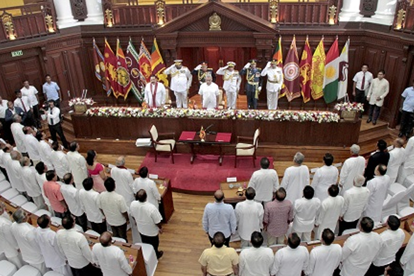 பொருளாதார கொலையாளிகளை பாதுகாக்கும் இடம் நாடாளுமன்றம்: அருட்தந்தை மா.சத்திவேல் | Parliament Place To Protect Economic Protest
