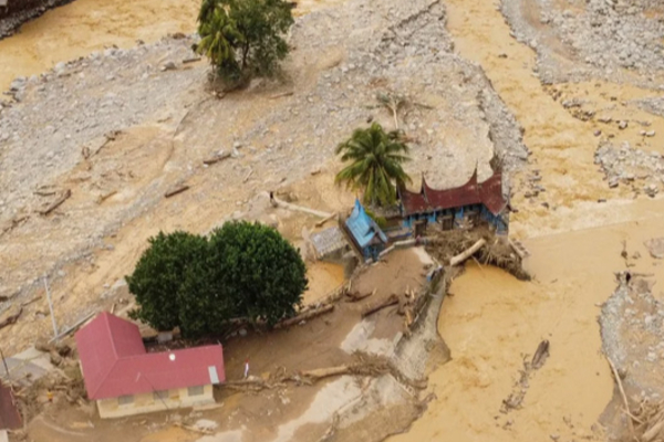 சேதமடைந்த பாடசாலைகளை மீட்க கல்வி அமைச்சின் புதிய திட்டம் | Moe Launches New Project For School Restoration சேதமடைந்த பாடசாலைகளை மீட்க கல்வி அமைச்சின் புதிய திட்டம் | Moe Launches New Project For School Restoration