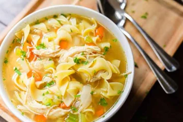 கனடாவின் பிரபலமான உணவுப் பொருளில் பூச்சிகள்!