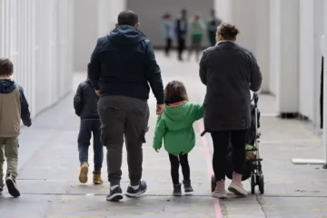 அகதிகள் ஆதரவு திட்டம் ஒன்றை ரத்து செய்த ஜேர்மனி