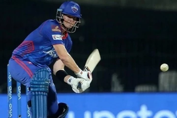 இந்தியாவில் சிக்கியுள்ள 30 அவுஸ்திரேலிய கிரிக்கெட் வீரர்கள்: நாடு திரும்பினால் கைது உறுதி