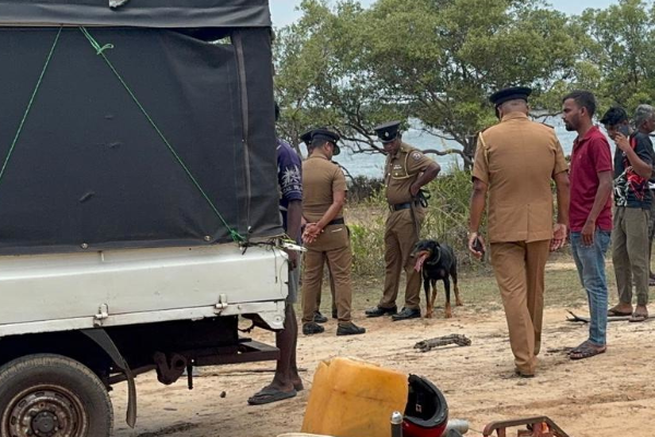 முல்லைத்தீவில் அரங்கேறிய பயங்கரம்; பொலிஸார் குவிப்பு | Youth Hacked Death In Mullaitivu Police Deployed