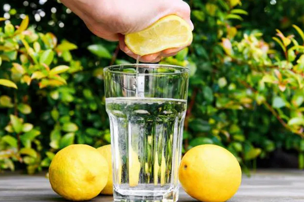 காலை எழுந்ததும் இதில் ஒரு பானத்தை குடித்து பாருங்க... கண்கூடாக தெரியும் உடல் மாற்றம் | Drink Of This When You Wake Up In The Morning